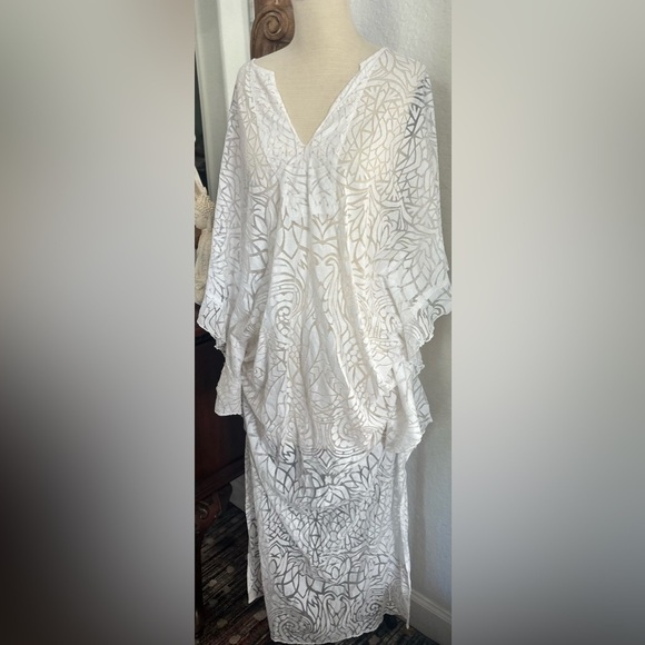 BCBGMaxazria Dameka Ruffled Long Kaftan White Dress - Picture 1 of 4
